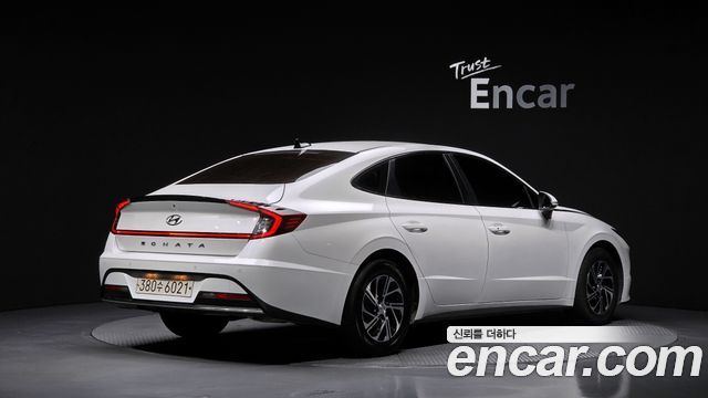 Hyundai Sonata Smart — пробег 87 976 км — фото 2 из 5