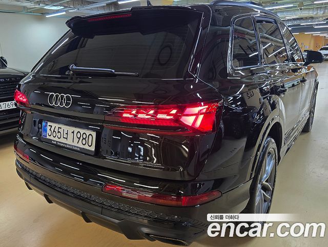Audi Q7 из Кореи Encar