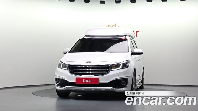 Kia Carnival 9-seater Hi-Limousine Prestige High roof — пробег 100 042 км — фото 3 из 5