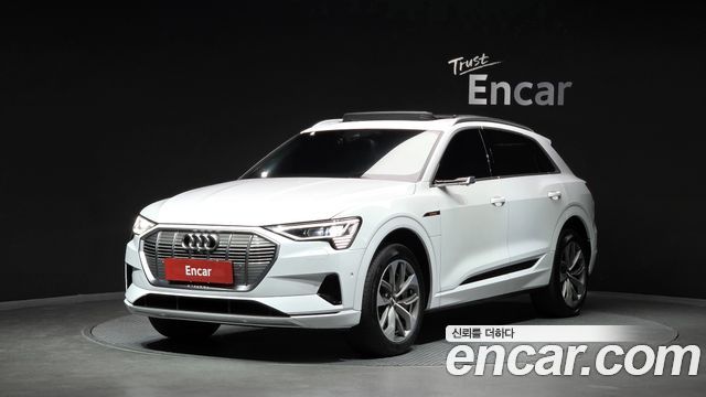Audi e-tron из Кореи Encar