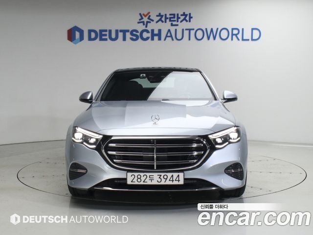 Mercedes-Benz E-Class E350e 4MATIC — пробег 14 600 км — фото 3 из 5