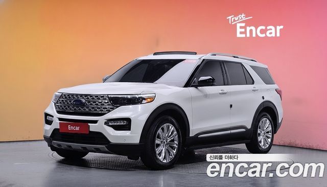 Ford Explorer 2.3 LimIted 4WD — пробег 61 692 км — фото 1 из 5