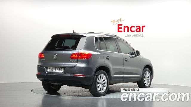 Volkswagen Tiguan из Кореи Encar