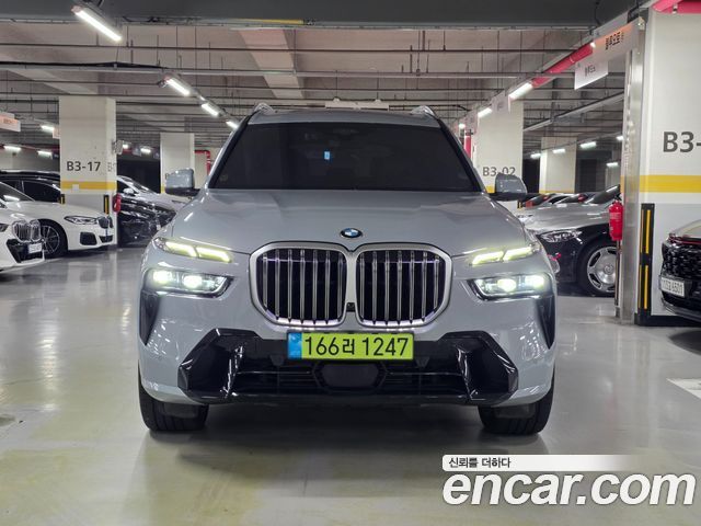 BMW X7 xDrive 40i M Sport 7STR — пробег 46 000 км — фото 2 из 5