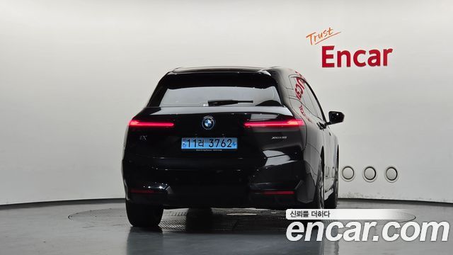 BMW iX из Кореи Encar