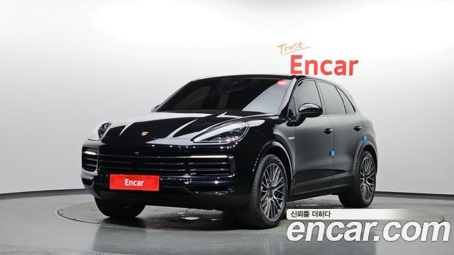 Porsche Cayenne 3.0 E-Hybrid — пробег 39 721 км — фото 1 из 5