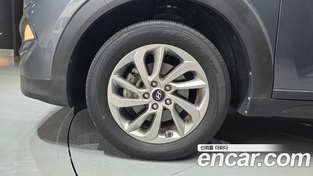 Hyundai Tucson Diesel 2.0 2WD Style — пробег 94 253 км — фото 5 из 5