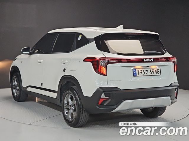 Kia Seltos из Кореи Encar