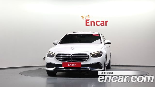 Mercedes-Benz E-Class из Кореи Encar