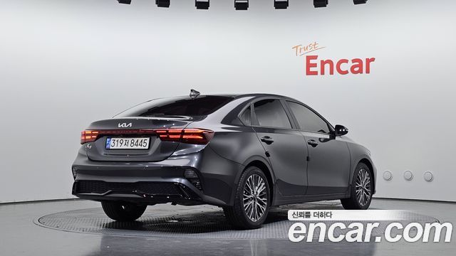 Kia K3 из Кореи Encar
