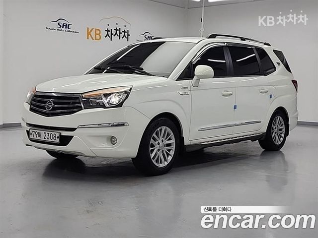 Ssangyong KORANDO 4WD GT 11-seater — пробег 205 929 км — фото 1 из 5
