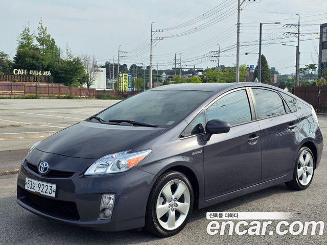 Toyota Prius из Кореи Encar