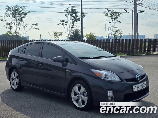 Toyota Prius из Кореи Encar