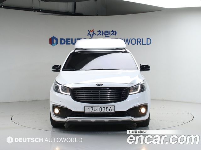 Kia Carnival 9-seater Hi-Limousine Prestige High roof — пробег 170 000 км — фото 3 из 5