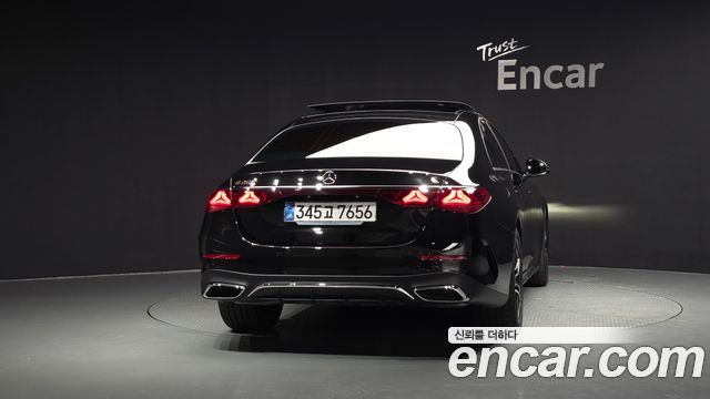 Mercedes-Benz E-Class из Кореи Encar