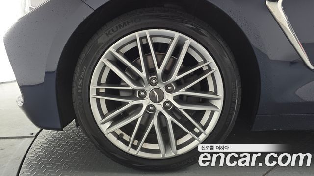Genesis G70 из Кореи Encar