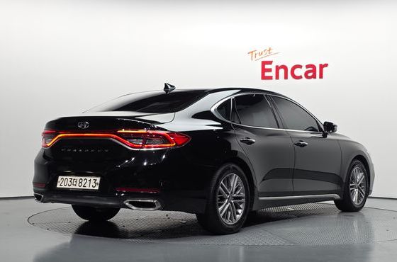 Hyundai Grandeur 2.4 Premium — пробег 43 303 км — фото 2 из 5