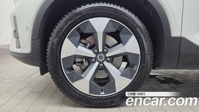 Volvo XC40 из Кореи Encar
