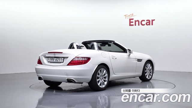 Mercedes-Benz SLK-Class 200 Blue Efficiency R172 — пробег 42 250 км — фото 2 из 5