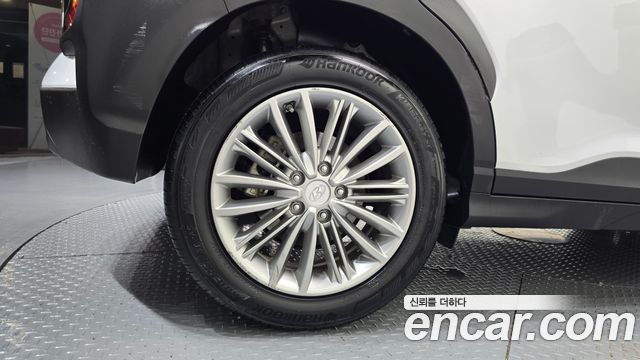Hyundai Kona из Кореи Encar