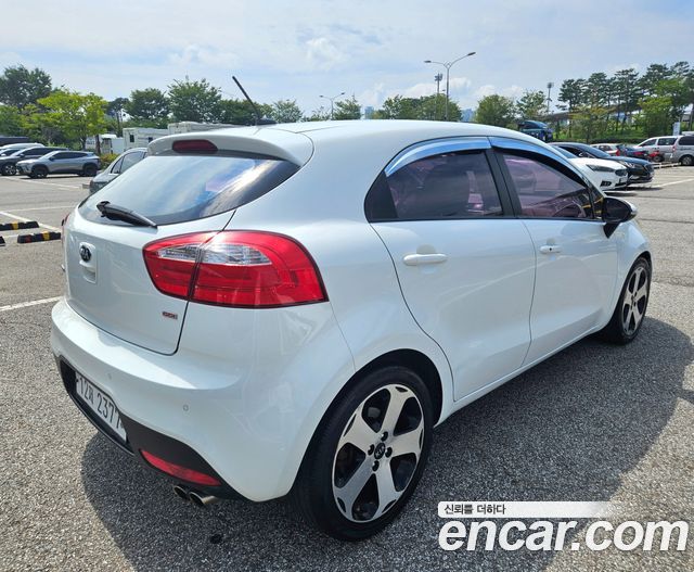 Kia pride из Кореи Encar