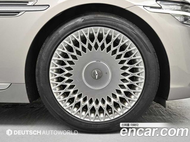 Genesis G90 из Кореи Encar