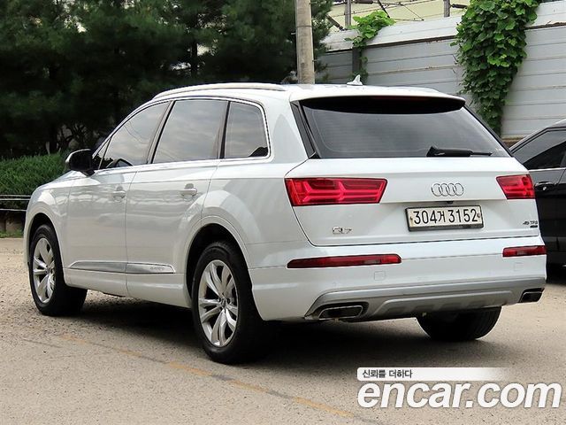 Audi Q7 из Кореи Encar