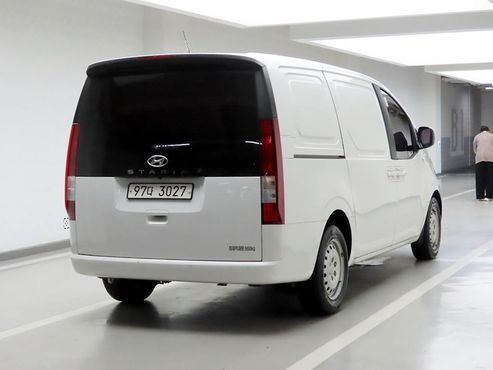 Hyundai Staria Cargo 3-Seater Smart — пробег 94 769 км — фото 4 из 5
