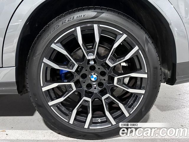 BMW X6 xDrive40i M Sport — пробег 4 103 км — фото 5 из 5