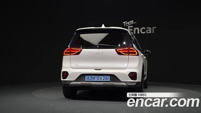 Kia Niro Earth — пробег 112 058 км — фото 4 из 5