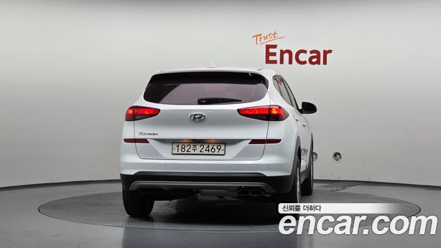 Hyundai Tucson Diesel 2.0 2WD Smart — пробег 105 923 км — фото 4 из 5