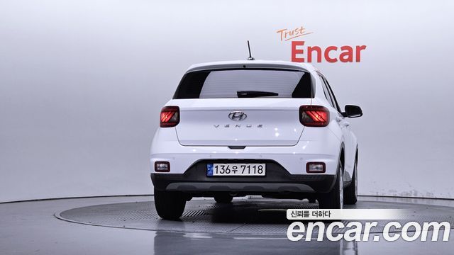 Hyundai Venue 1.6 Smart — пробег 93 885 км — фото 4 из 5