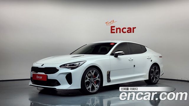 Kia Stinger из Кореи Encar