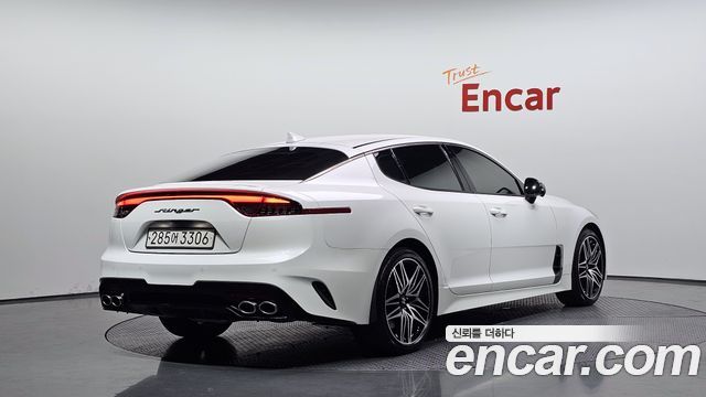Kia Stinger из Кореи Encar