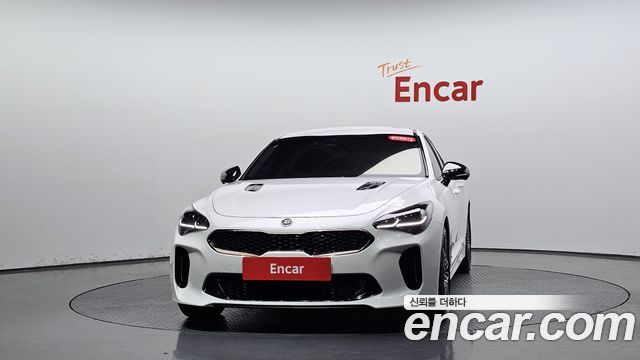 Kia Stinger из Кореи Encar