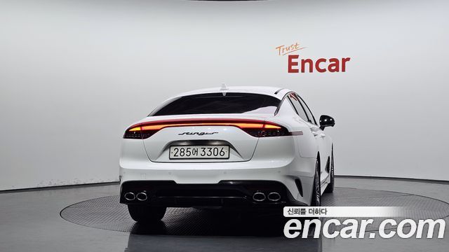 Kia Stinger из Кореи Encar