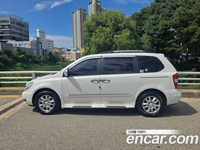 Kia Carnival New Carnival GLX High-Deluxe — пробег 128 254 км — фото 3 из 5