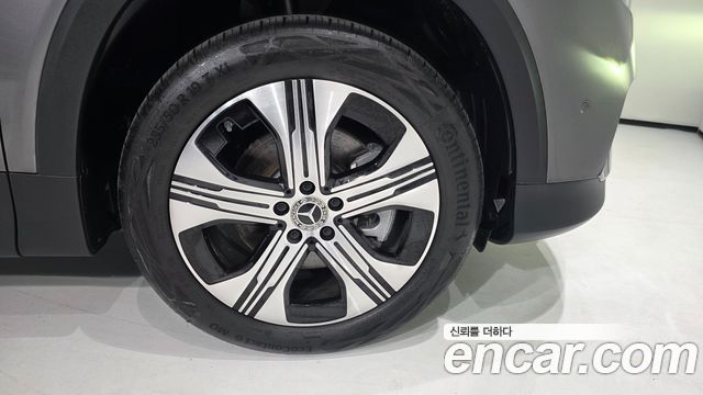 Mercedes-Benz EQB из Кореи Encar