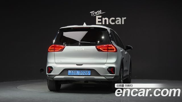 Kia Niro Air — пробег 90 316 км — фото 4 из 5