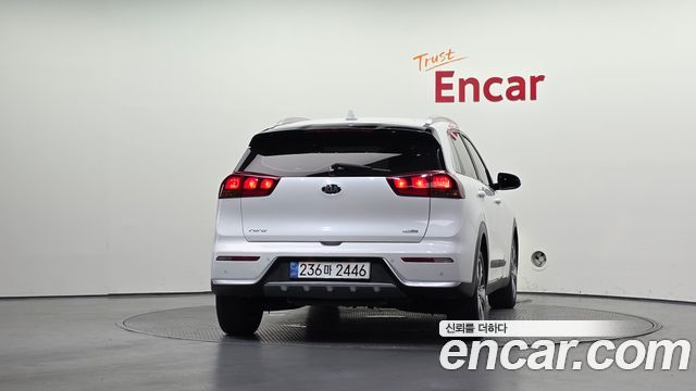 Kia Niro из Кореи Encar