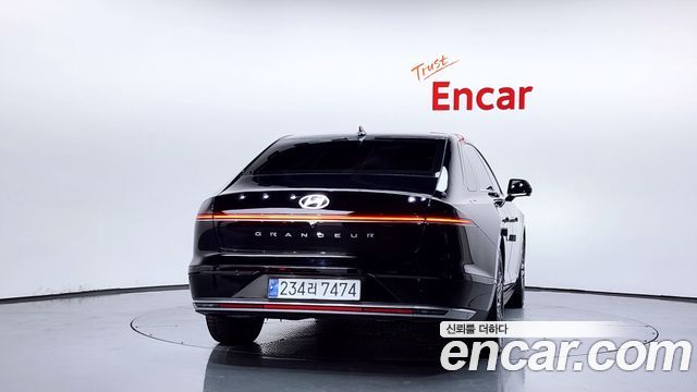 Hyundai Grandeur из Кореи Encar