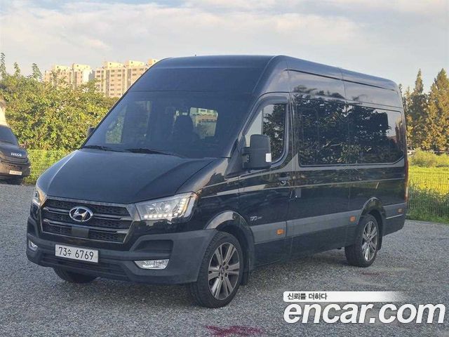 Hyundai Solati 16-seater Luxury — пробег 110 775 км — фото 1 из 5