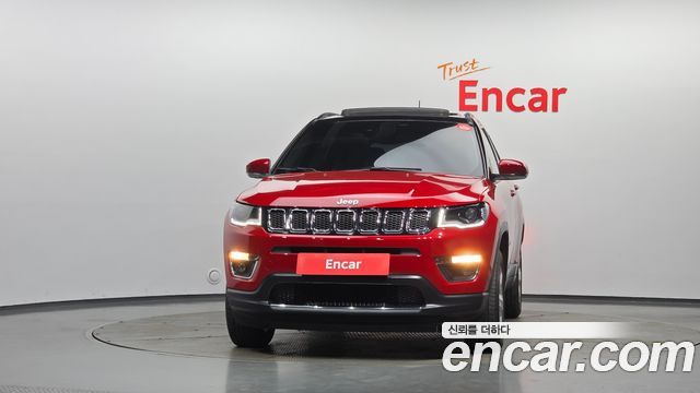 Jeep Compass 2.4 Limitied AWD — пробег 28 528 км — фото 3 из 5