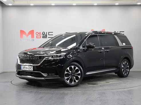Kia Carnival Diesel 9-Seater Signature — пробег 61 566 км — фото 1 из 5