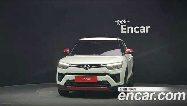 Ssangyong TIBOLI Gasoline 1.5 2WD R-PLUS White — пробег 32 000 км — фото 2 из 5