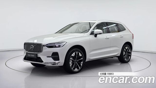Volvo XC60 T8 Ultra Bright — пробег 69 км — фото 1 из 5