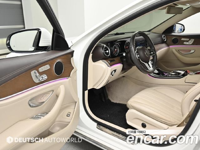 Mercedes-Benz E-Class из Кореи Encar
