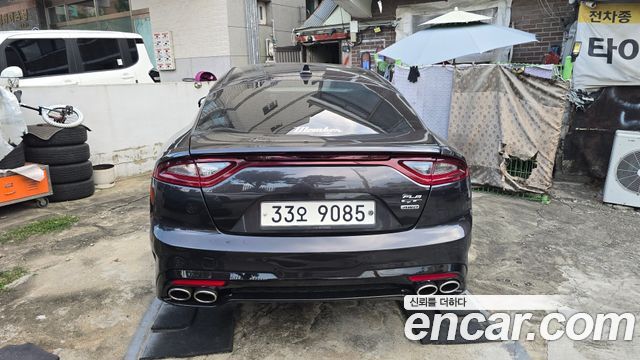 Kia Stinger из Кореи Encar
