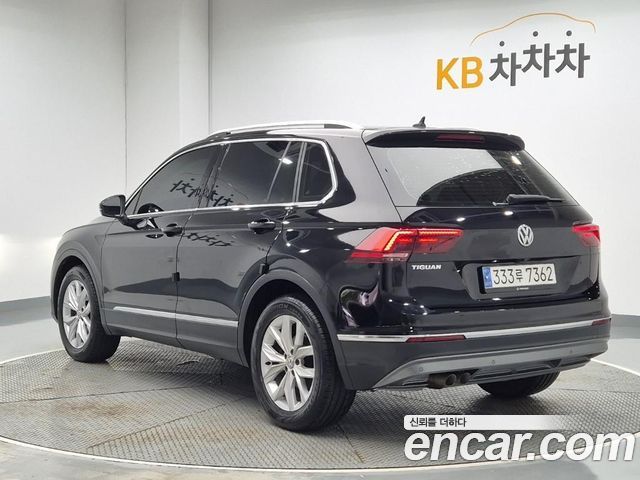 Volkswagen Tiguan из Кореи Encar