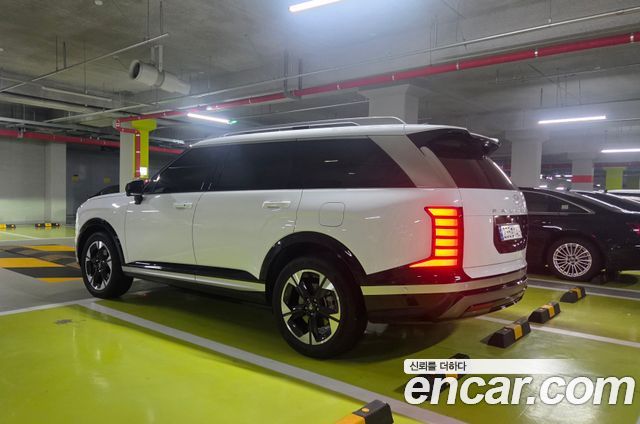 Hyundai Palisade HEV 2.5T 4WD 7-Seater Prestige — пробег 25 000 км — фото 2 из 5